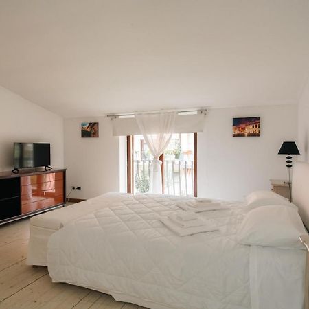 Appartamento Scaligero Borgo Trento ヴェローナ エクステリア 写真